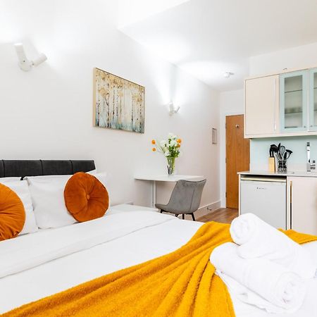 Clarges- Hsk Suites Londýn Exteriér fotografie