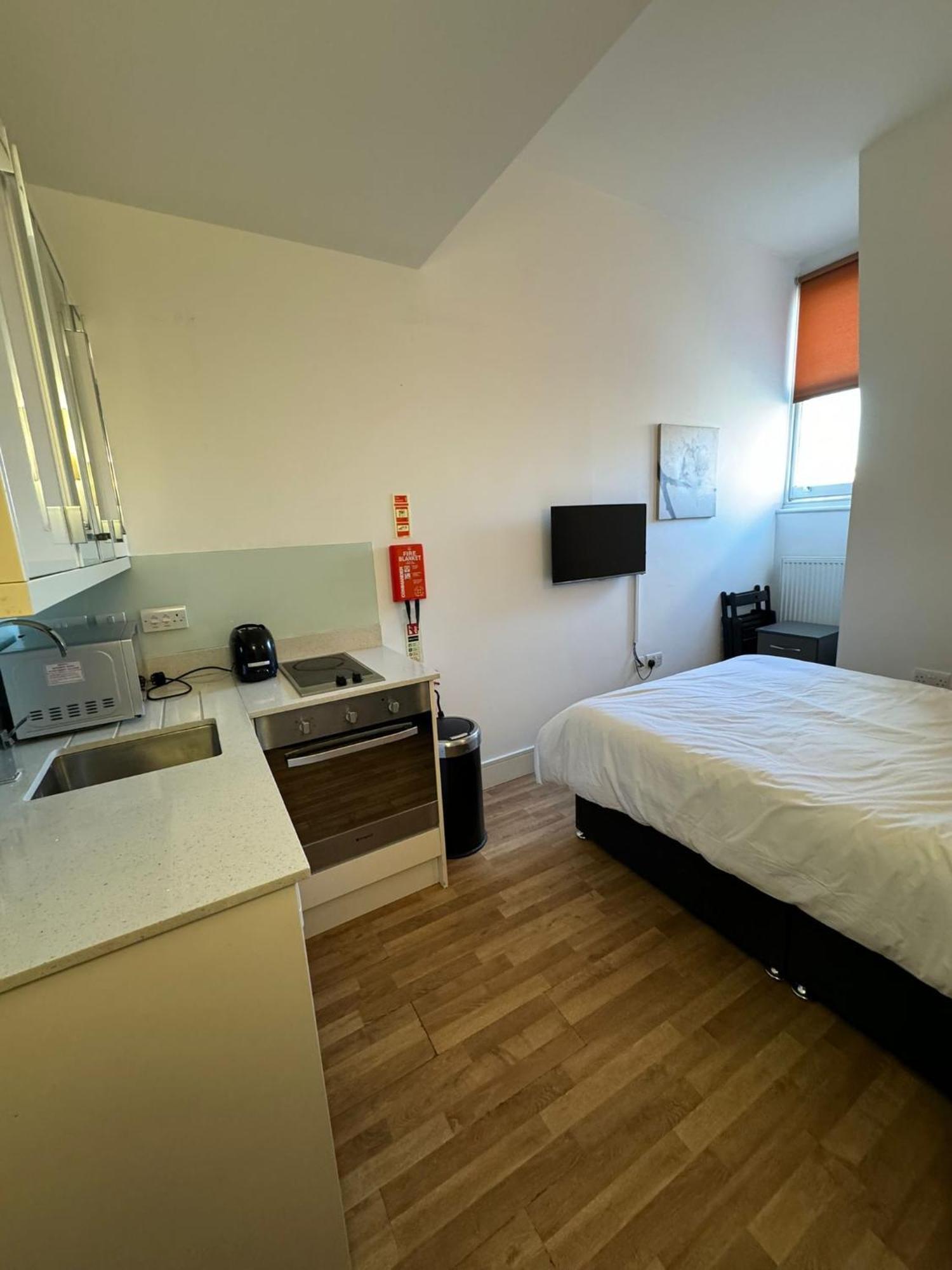 Clarges- Hsk Suites Londýn Exteriér fotografie
